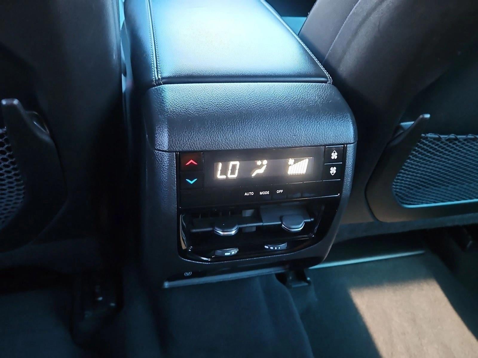 2024 Jeep Grand Cherokee L Altitude 4x4