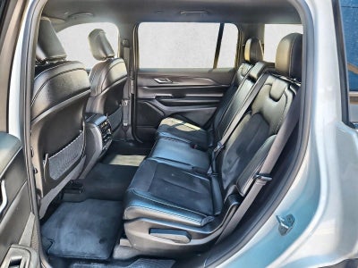 2024 Jeep Grand Cherokee L Altitude 4x4