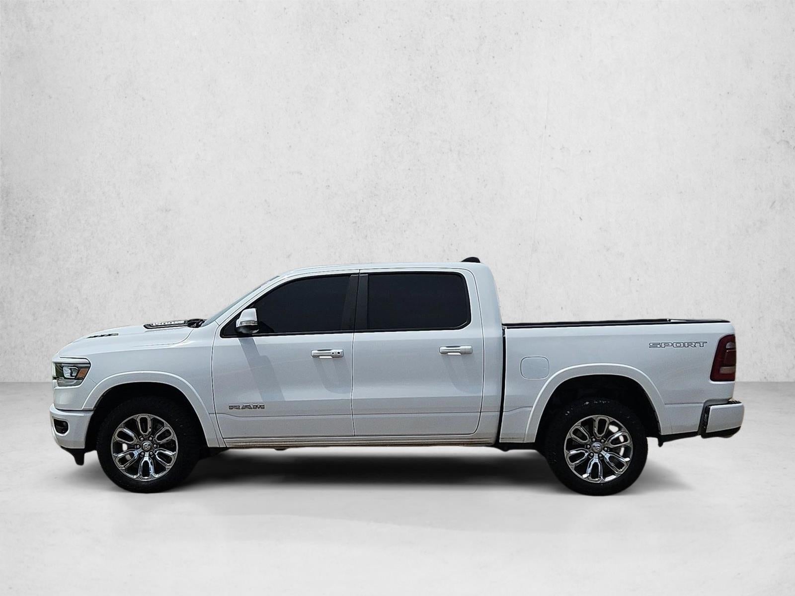 2021 RAM 1500 Laramie Crew Cab 4x4 5'7" Box