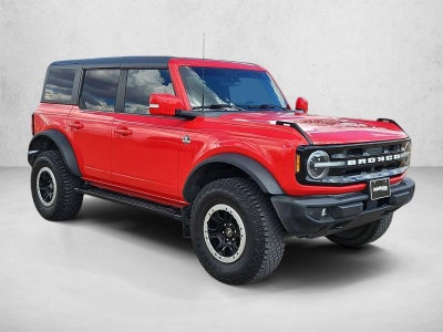 2023 Ford Bronco Base