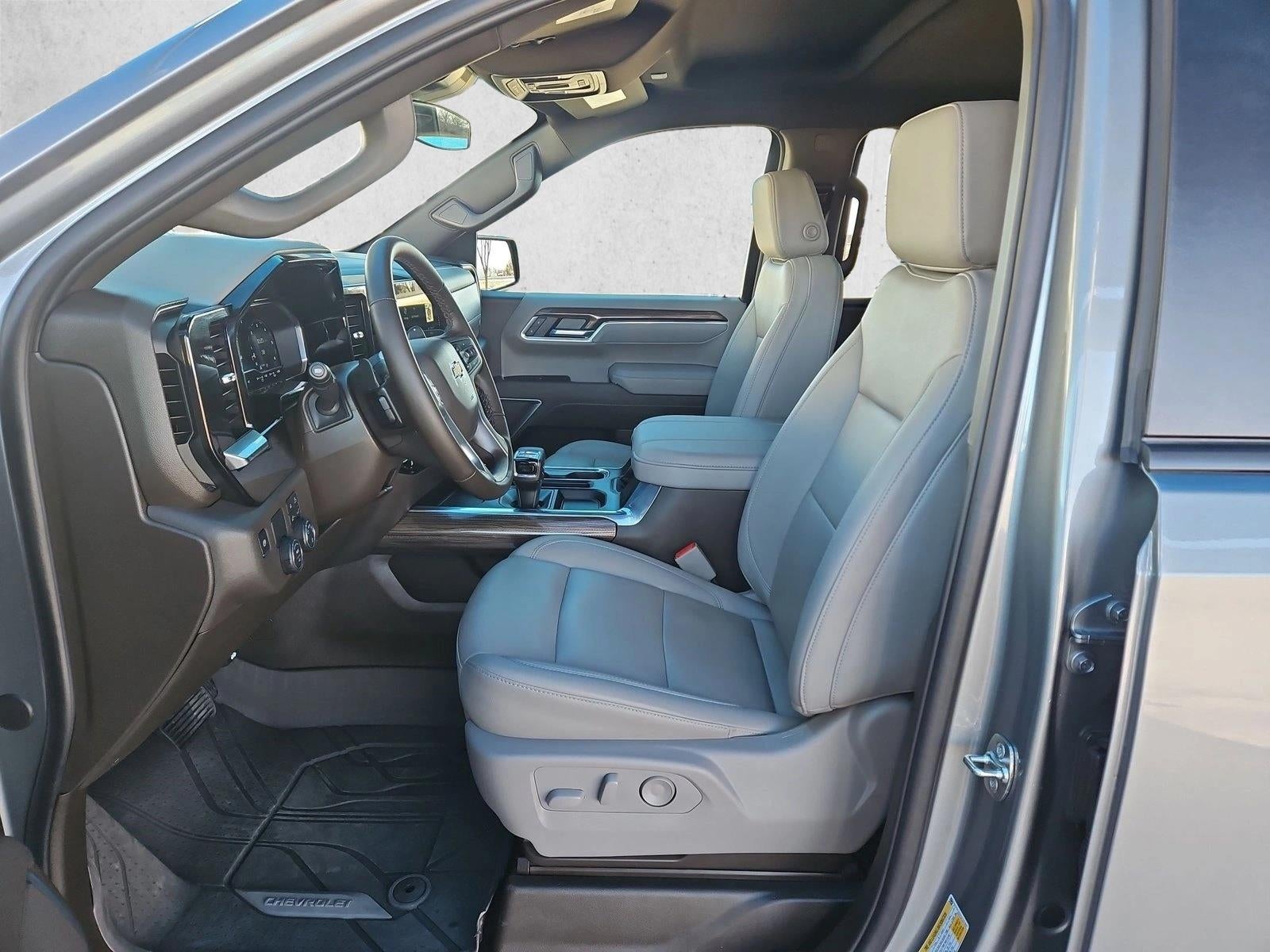 2025 Chevrolet Silverado 1500 LT