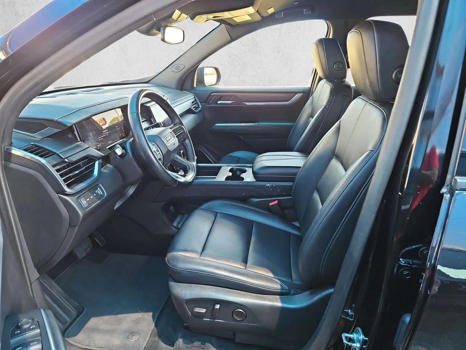 2024 GMC Acadia Elevation