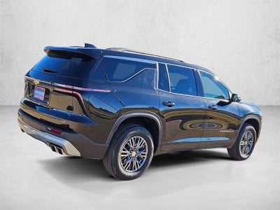 2024 Chevrolet Traverse LT