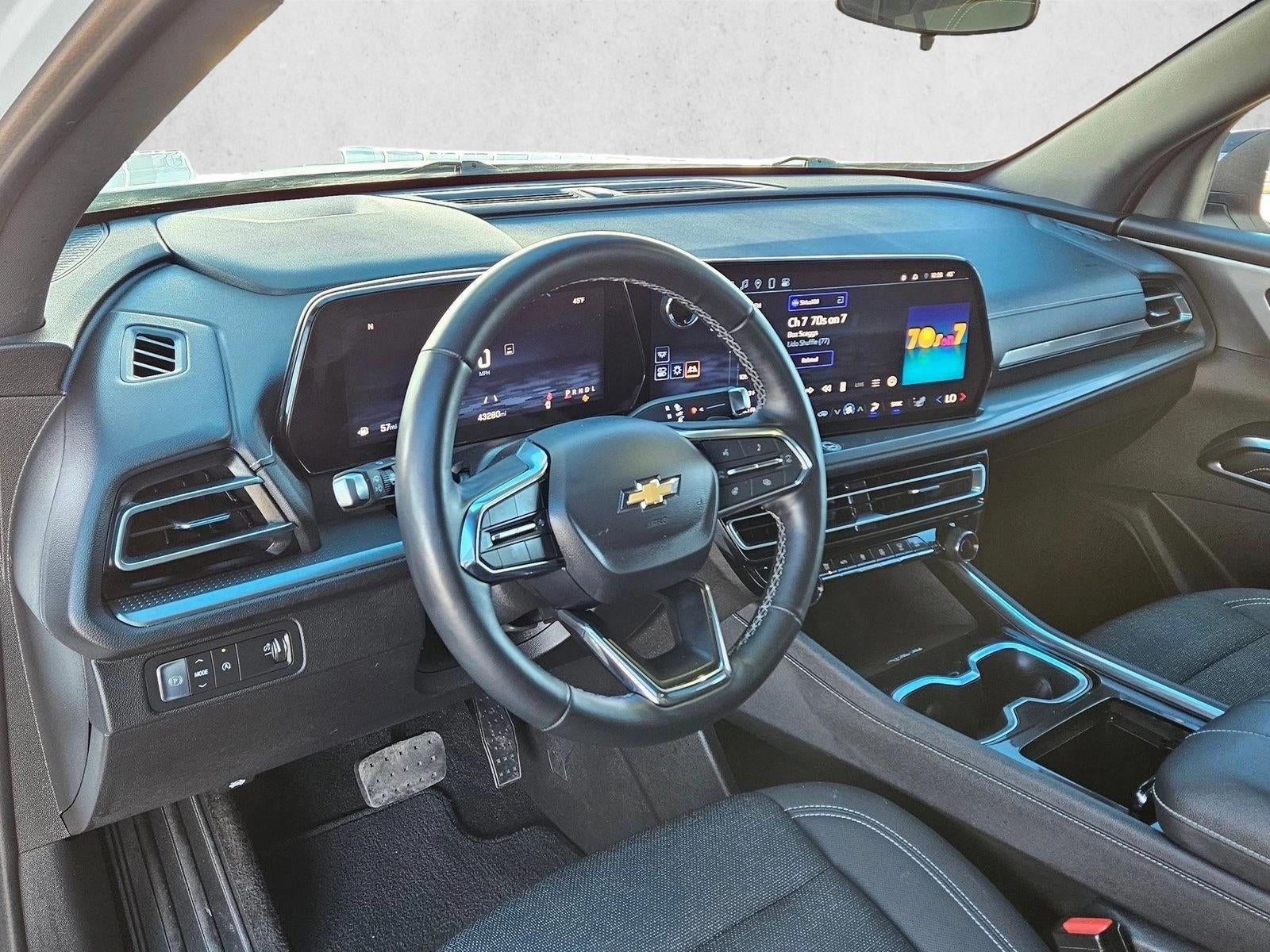 2024 Chevrolet Traverse LT