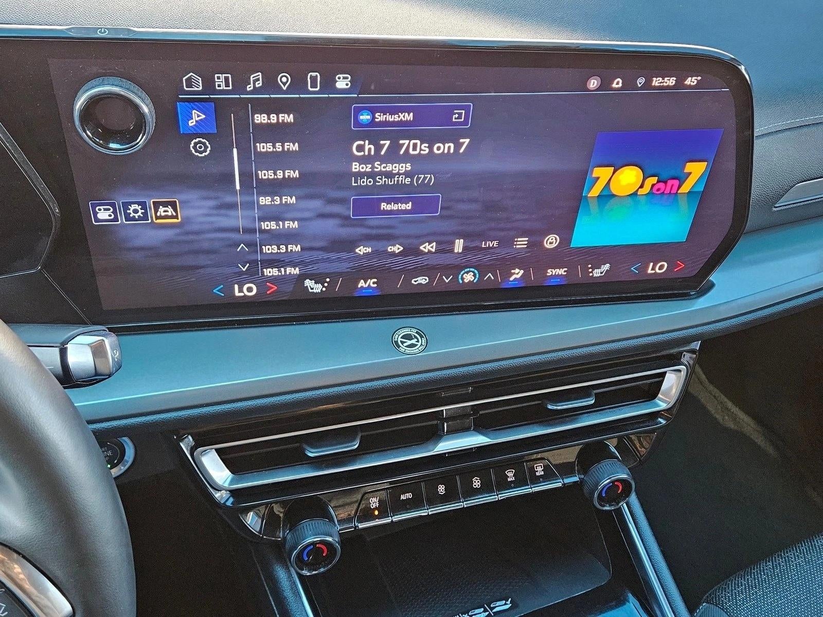 2024 Chevrolet Traverse LT