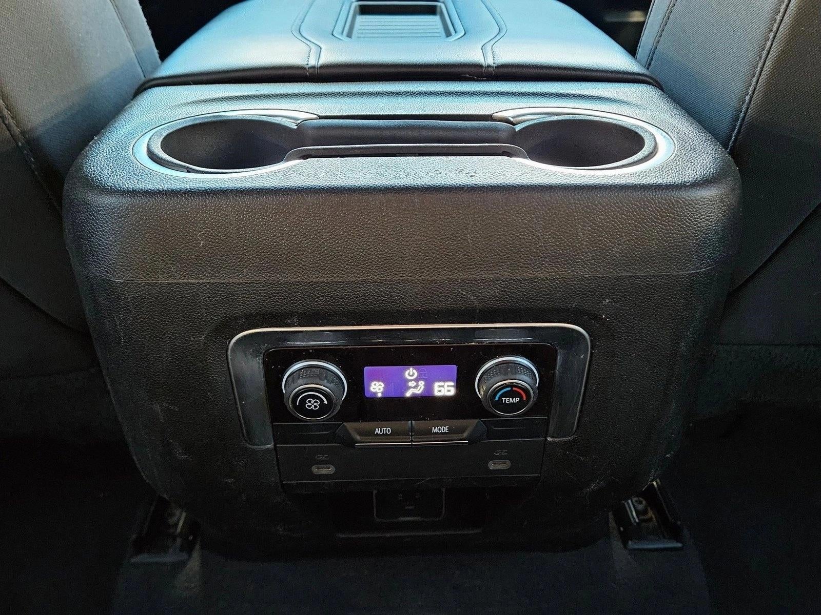 2023 Chevrolet Suburban LS