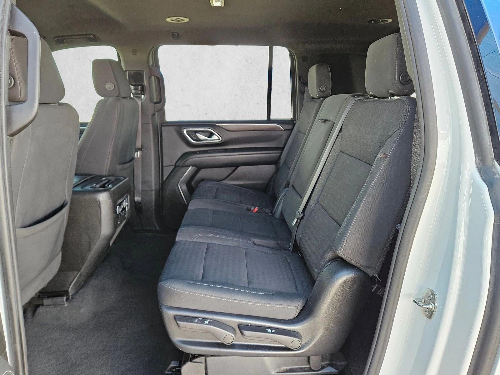 2023 Chevrolet Suburban LS