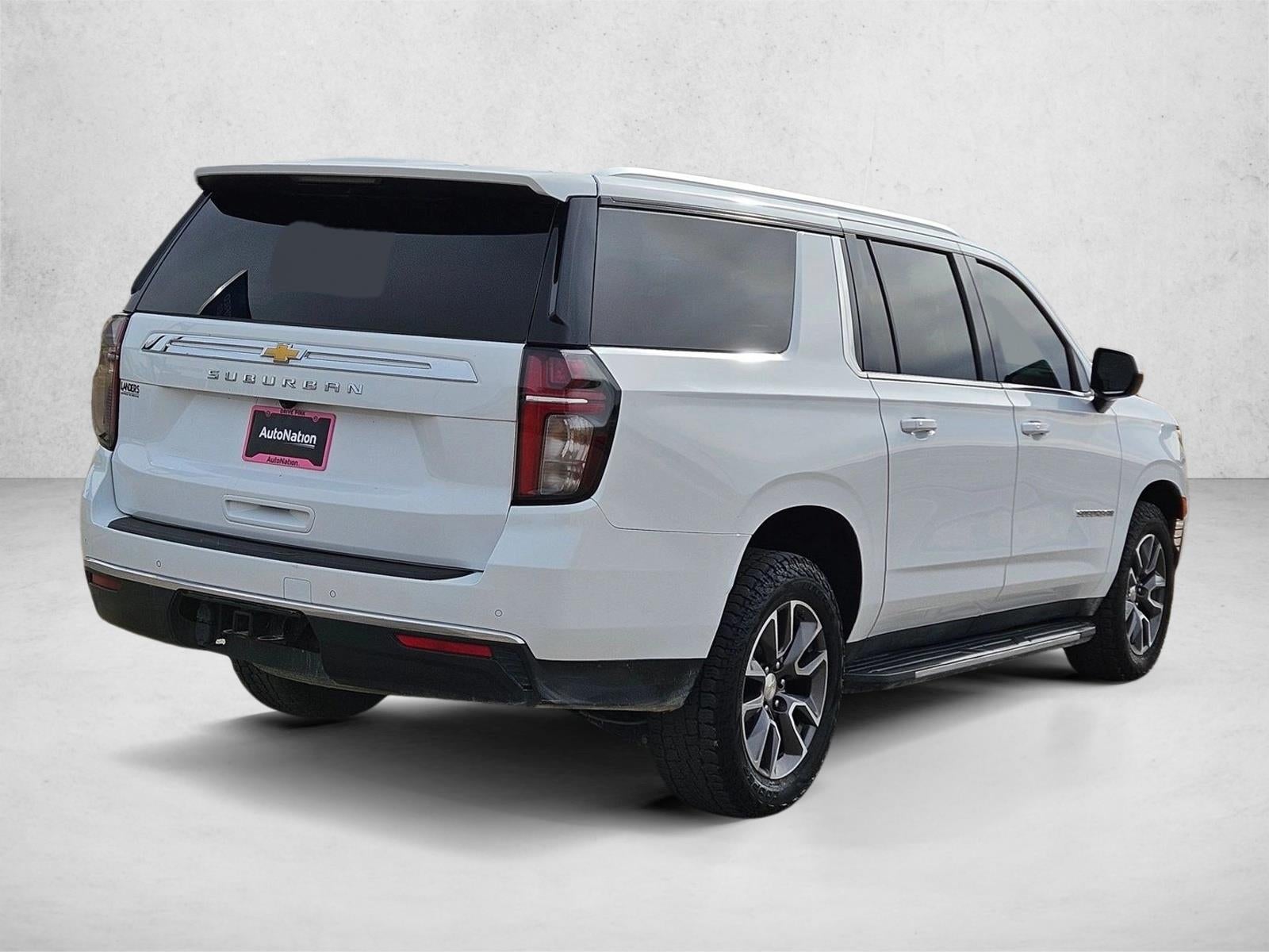 2023 Chevrolet Suburban LS