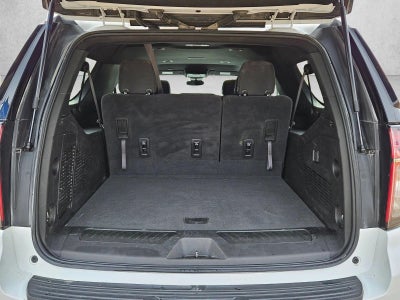 2023 Chevrolet Suburban LS