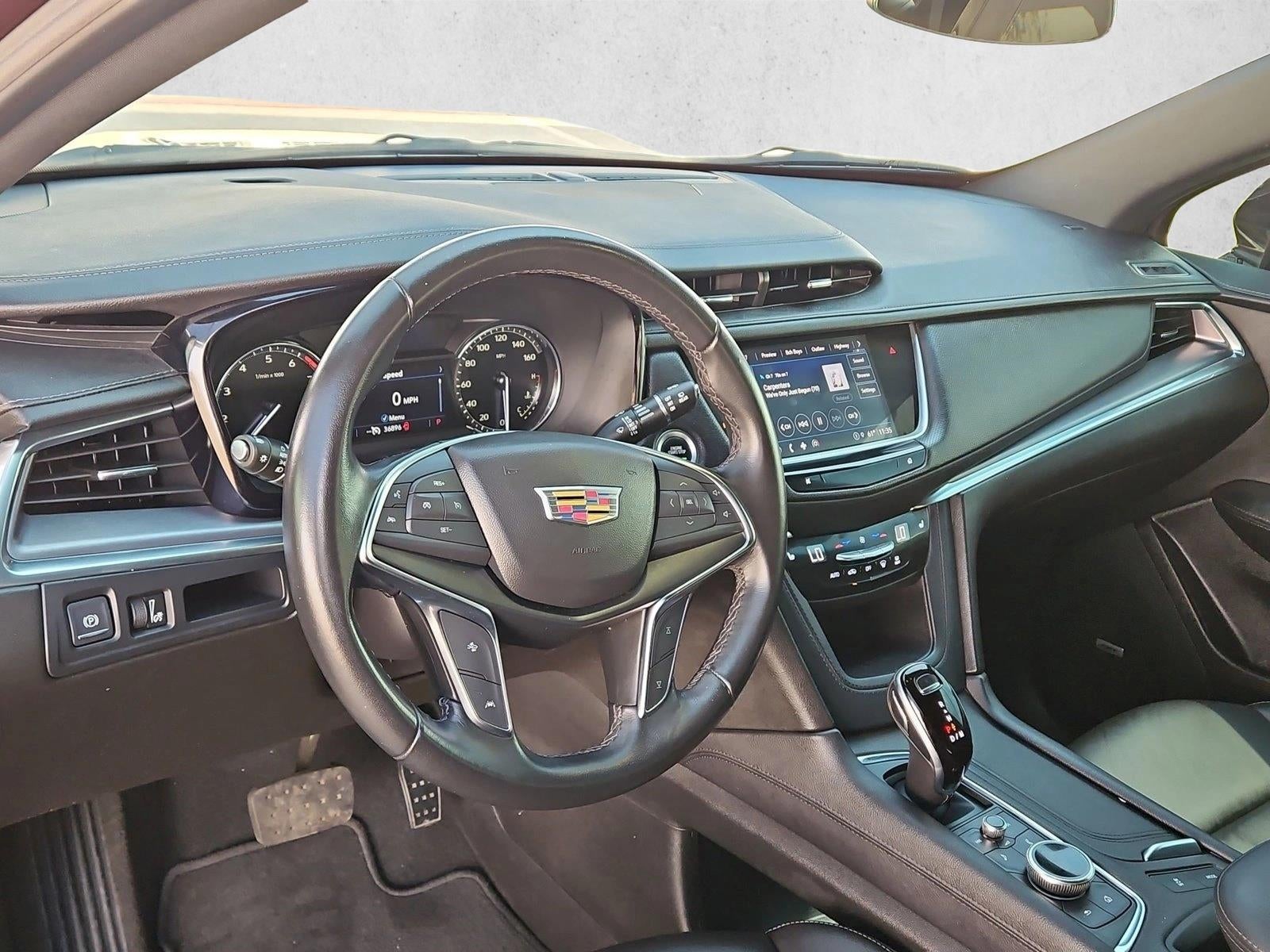 2022 Cadillac XT5 Luxury