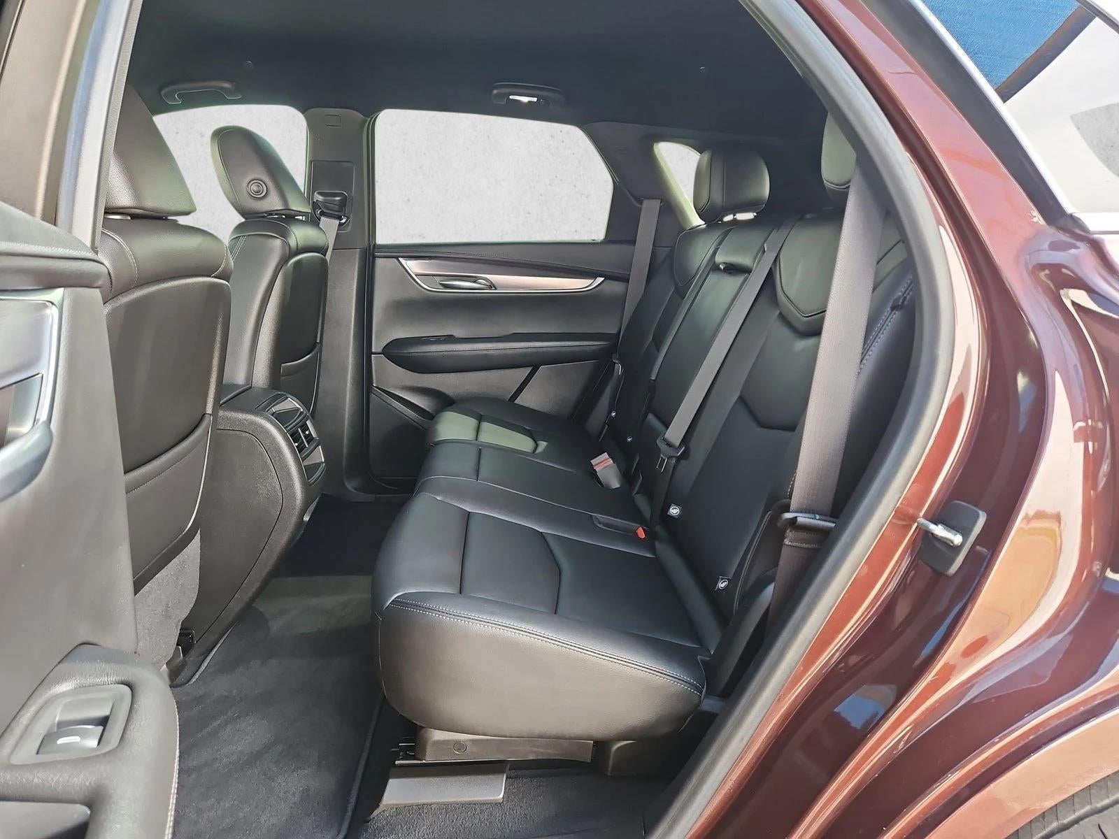 2022 Cadillac XT5 Luxury