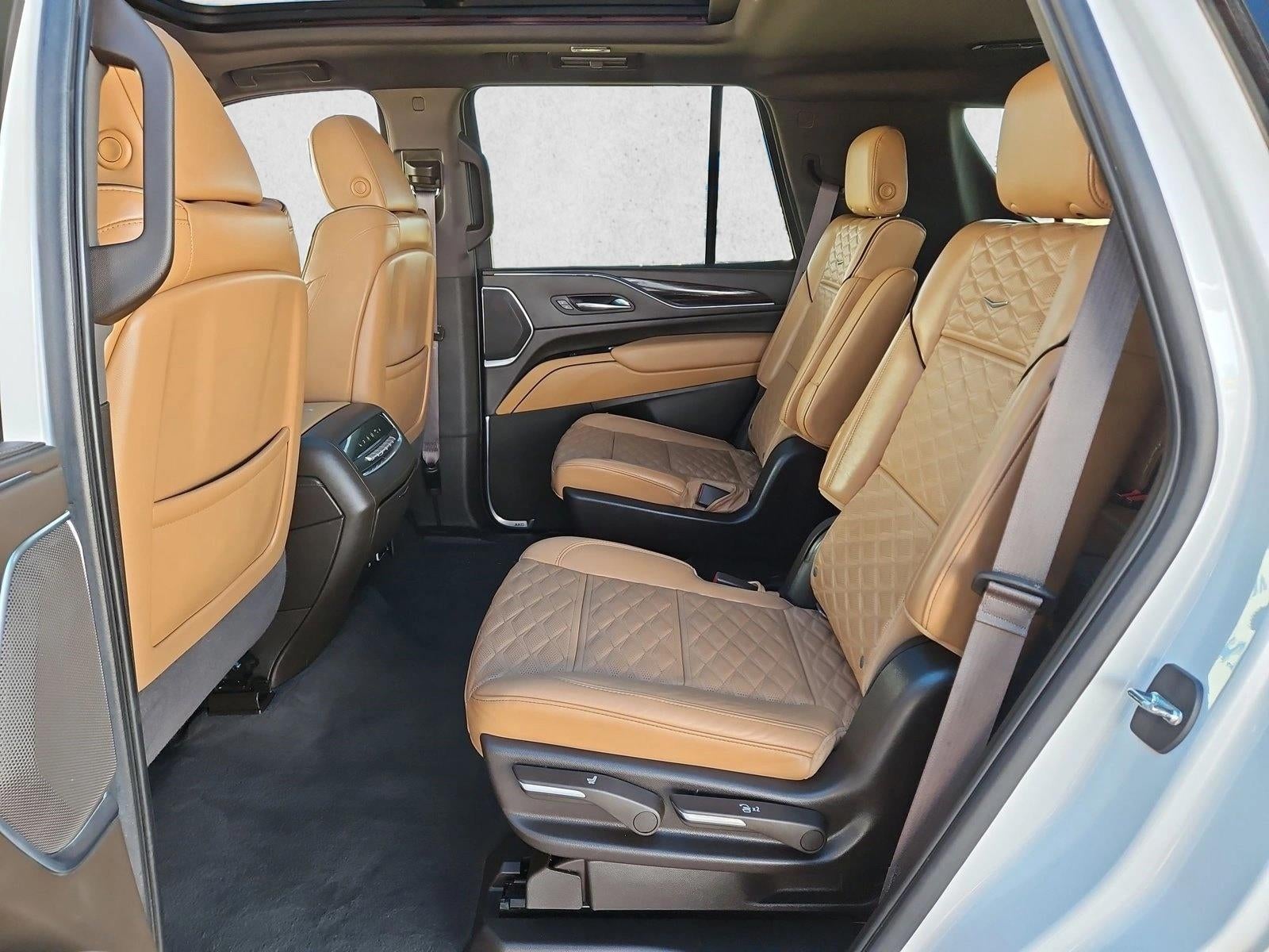 2022 Cadillac Escalade Premium Luxury