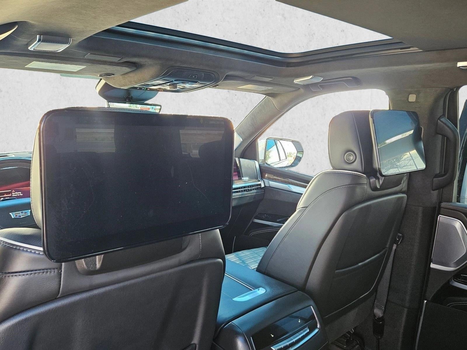 2025 Cadillac Escalade Sport Platinum