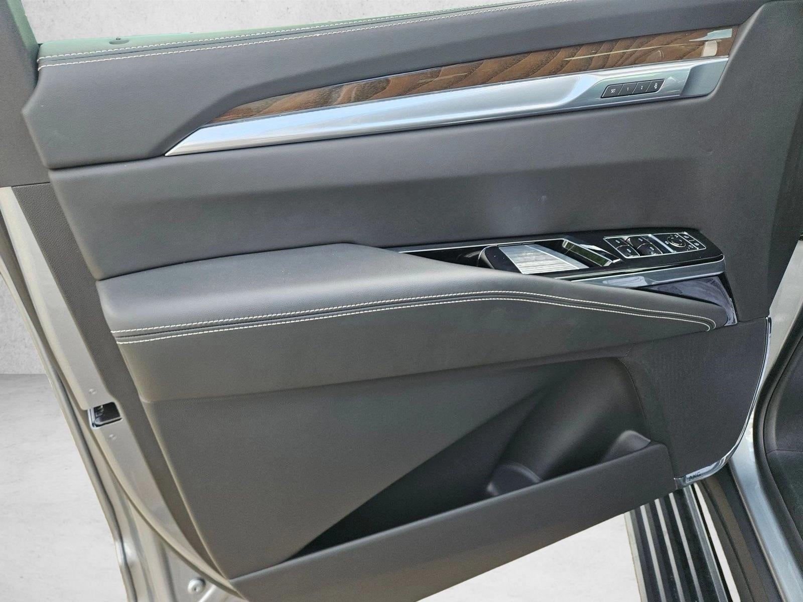 2025 Cadillac Escalade ESV Sport Platinum