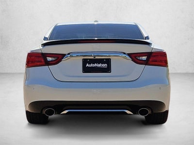 2017 Nissan Maxima SR