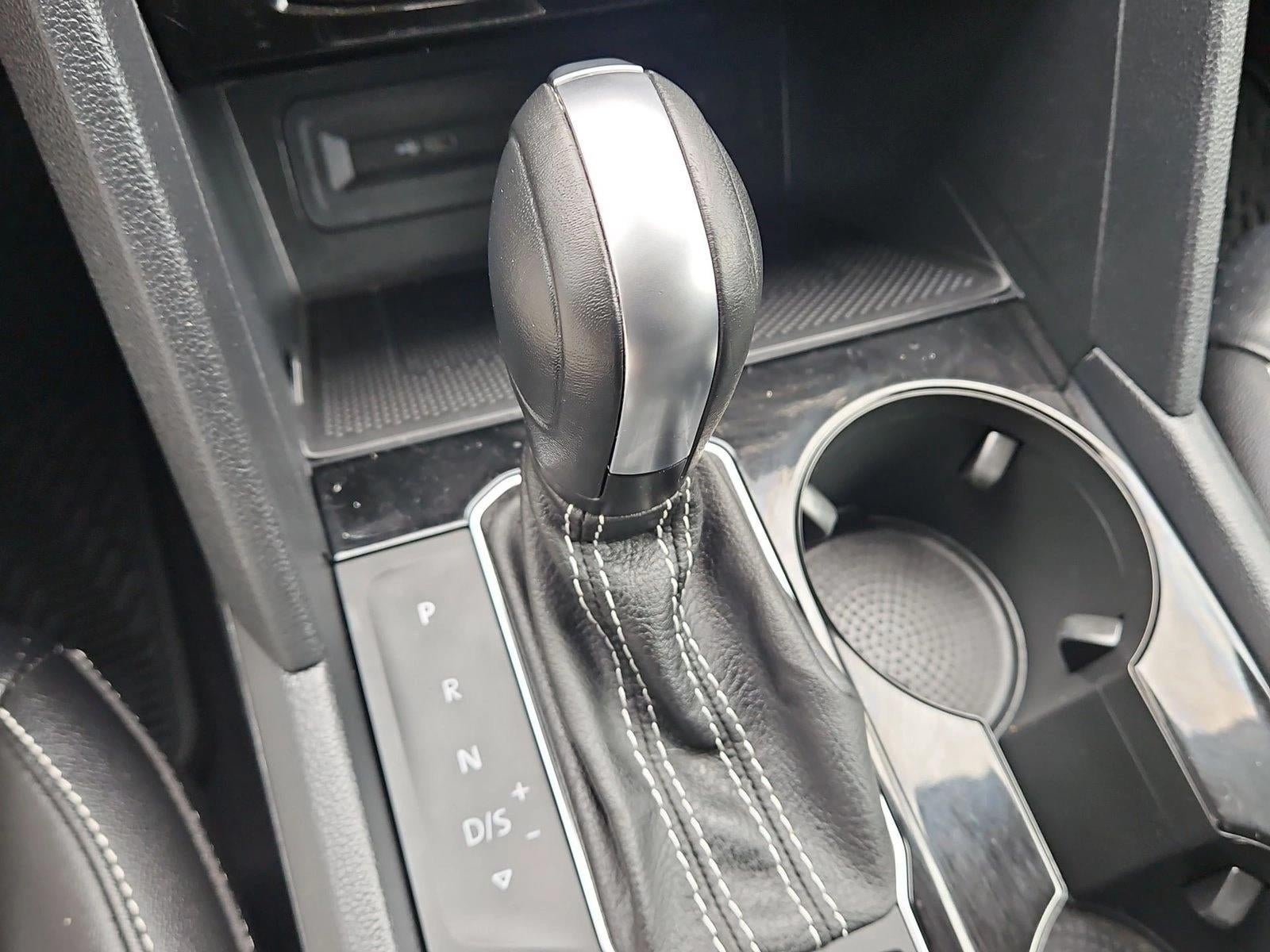 2022 Volkswagen Atlas 2.0T SE w/Technology
