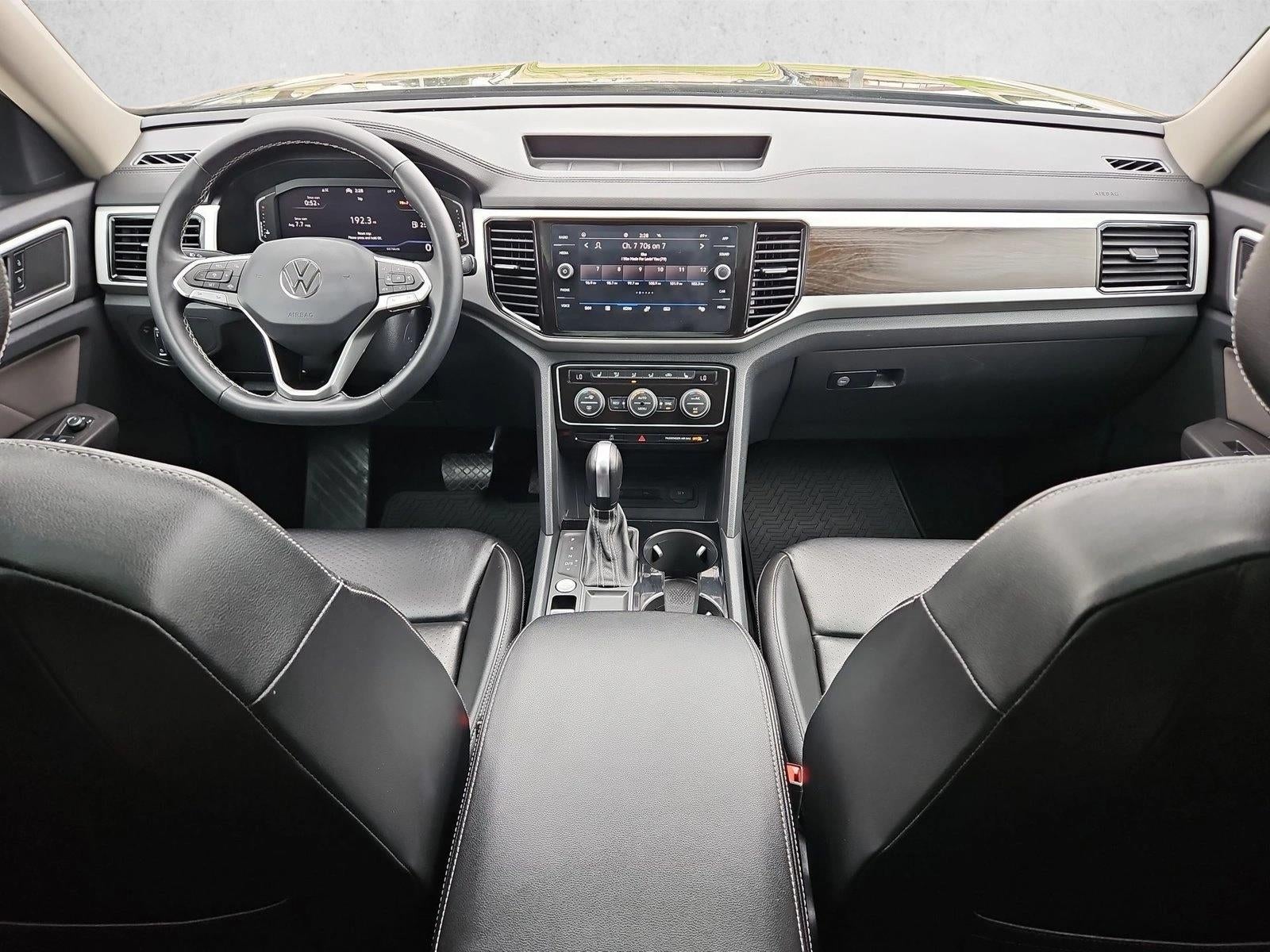 2022 Volkswagen Atlas 2.0T SE w/Technology