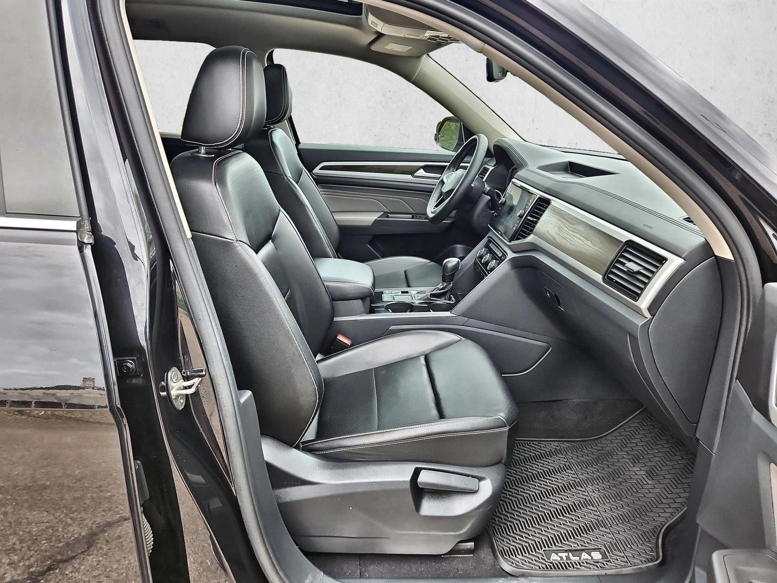 2022 Volkswagen Atlas 2.0T SE w/Technology