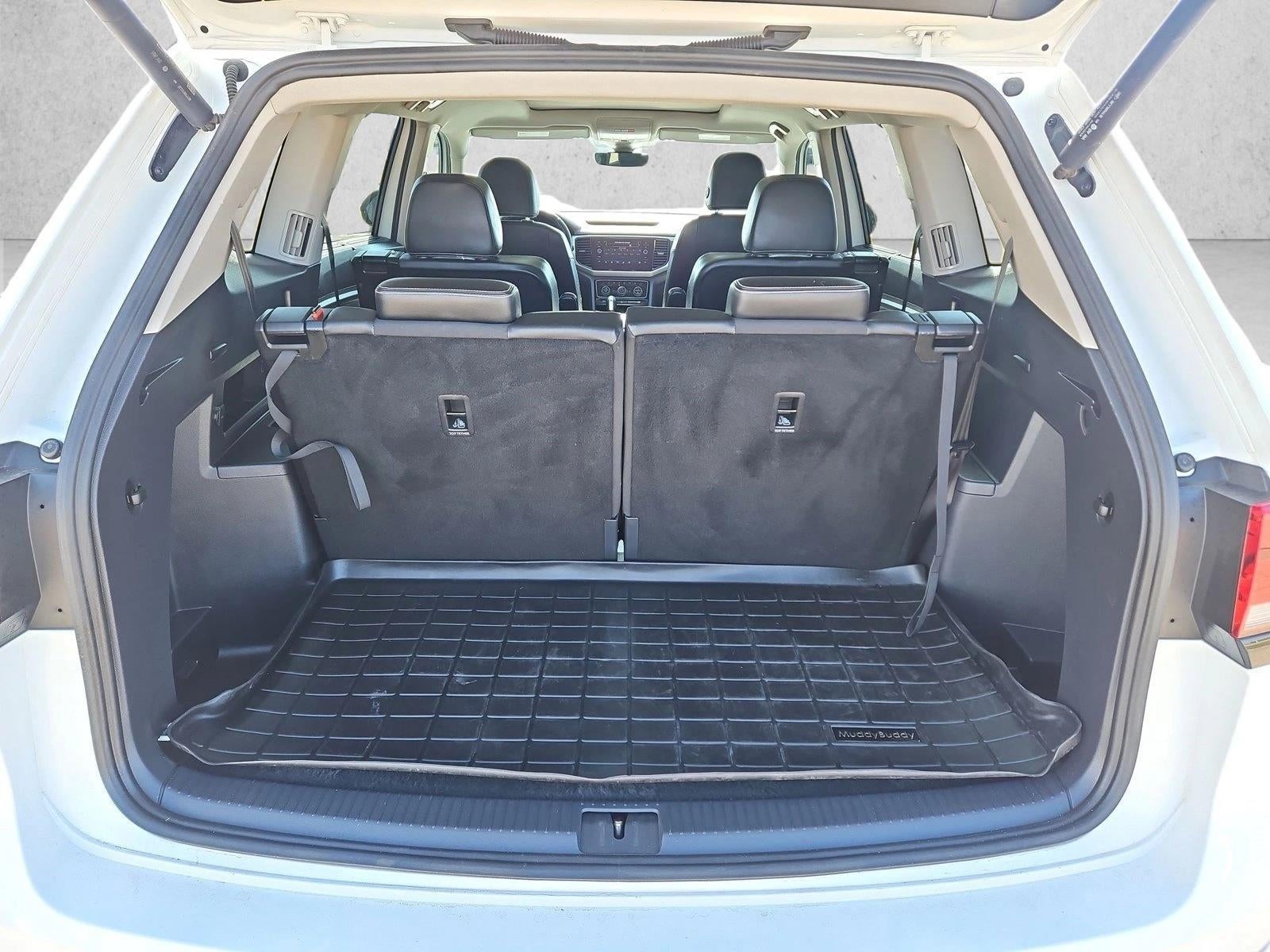 2023 Volkswagen Atlas 3.6L V6 SEL R-Line Black