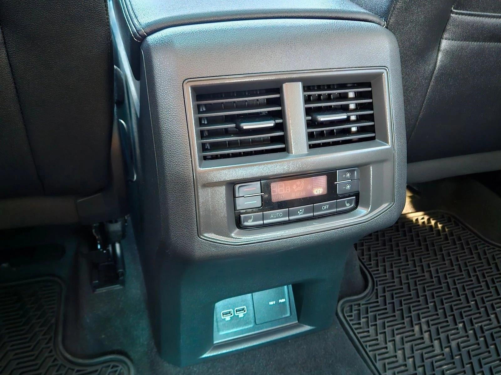 2021 Volkswagen Atlas 3.6L V6 SEL Premium