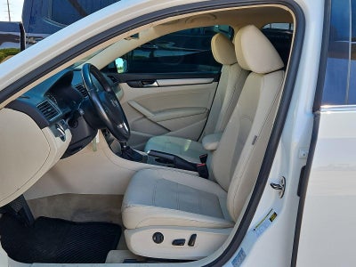 2014 Volkswagen Passat TDI SE