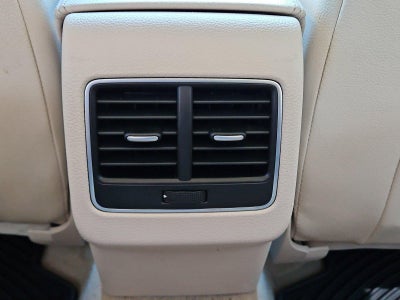 2014 Volkswagen Passat TDI SE