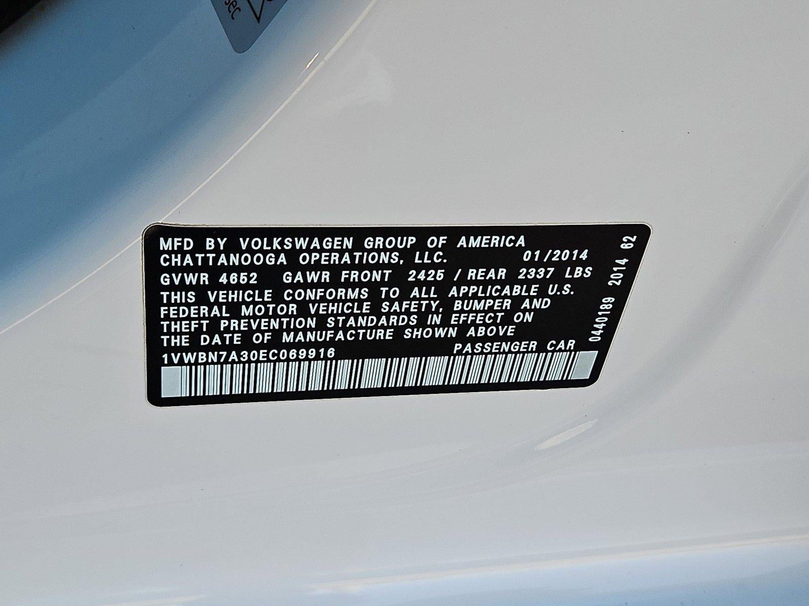 2014 Volkswagen Passat TDI SE