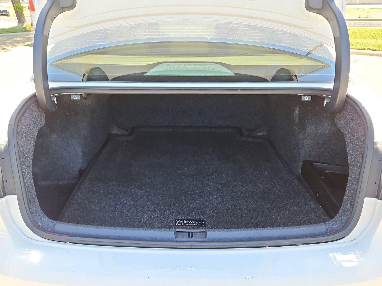 2014 Volkswagen Passat TDI SE