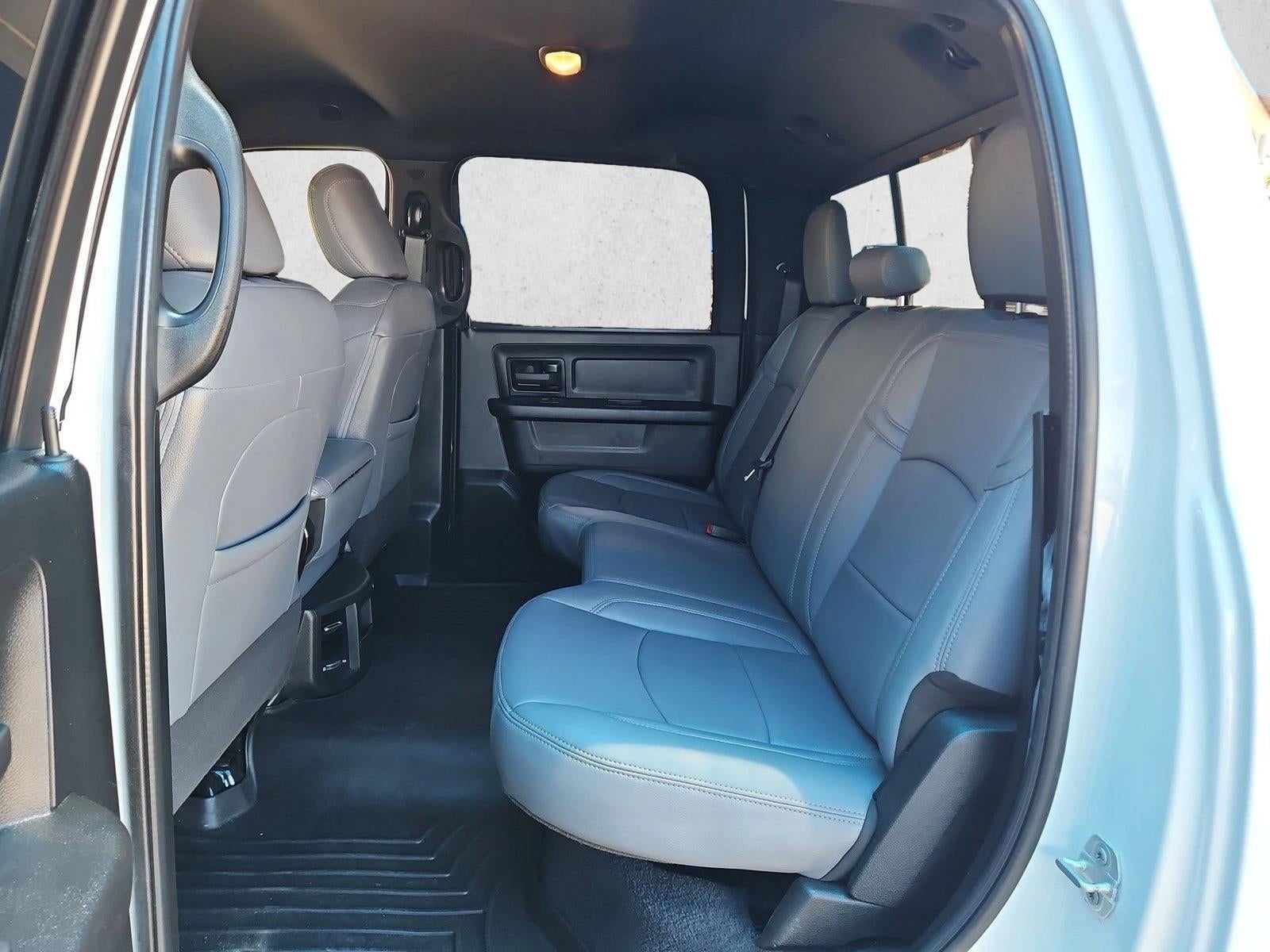 2024 RAM 3500 Tradesman Crew Cab 4x4 8' Box