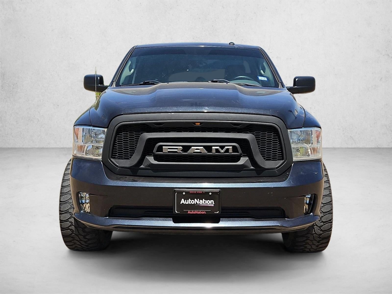 2018 RAM 1500 Express Regular Cab 4x2 6'4" Box