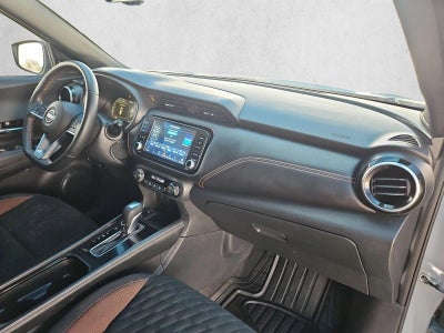 2022 Nissan Kicks SR Xtronic CVT