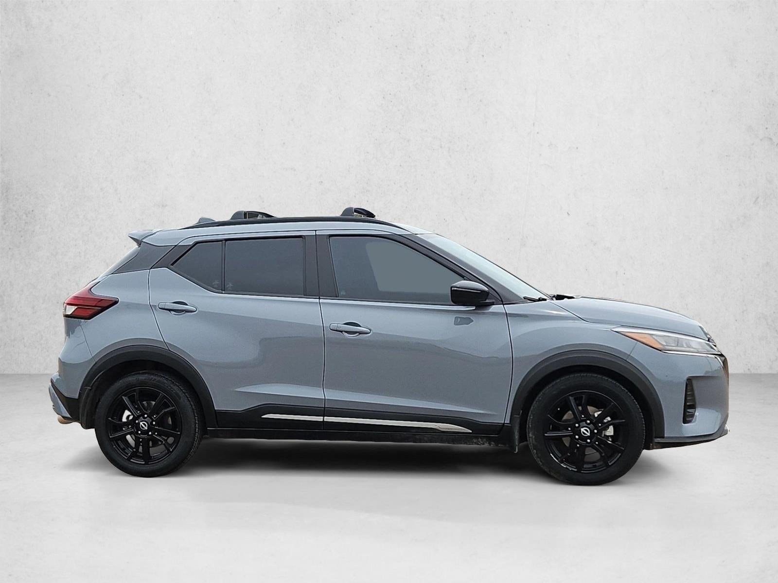 2022 Nissan Kicks SR Xtronic CVT