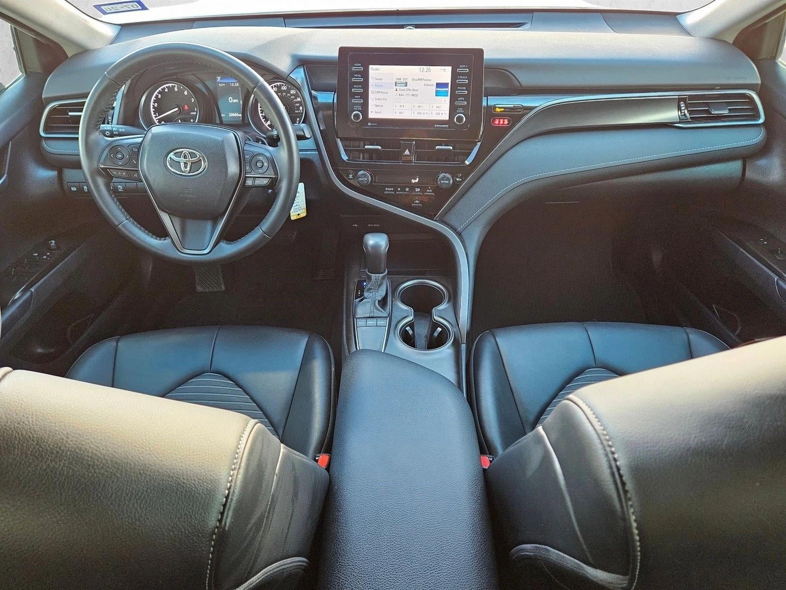 2022 Toyota Camry SE