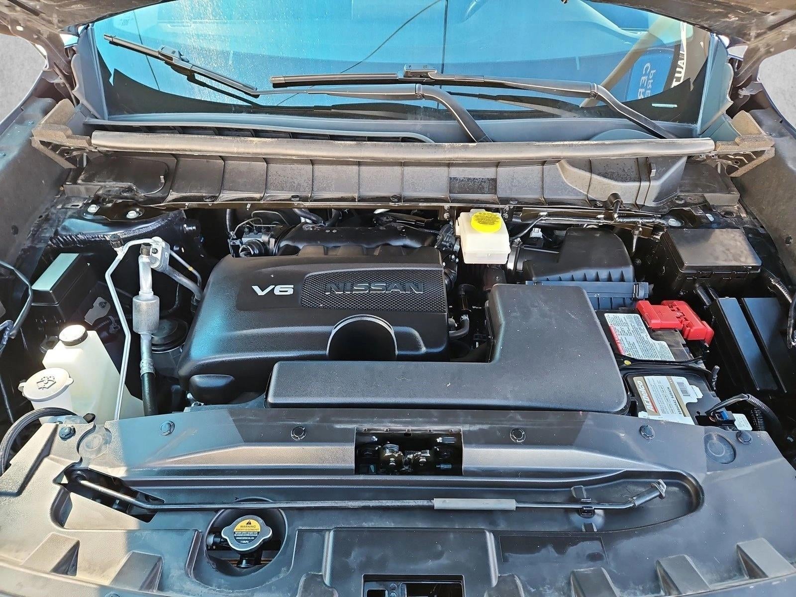 2022 Nissan Pathfinder SV