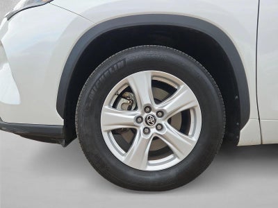 2025 Toyota Highlander LE