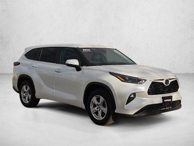 2025 Toyota Highlander LE