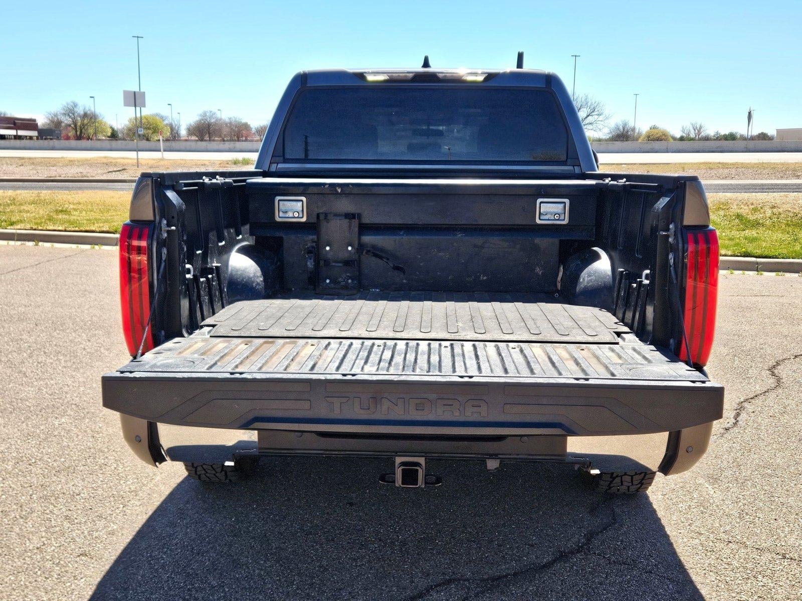 2022 Toyota Tundra 4WD SR5