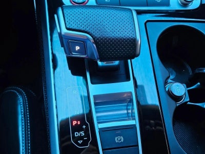 2022 Audi SQ7 Premium Plus