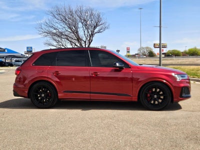 2022 Audi SQ7 Premium Plus