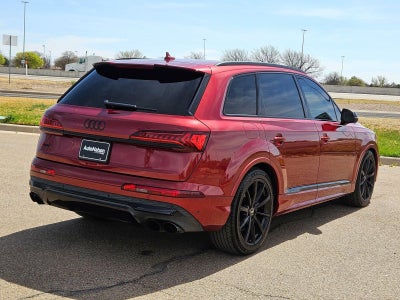 2022 Audi SQ7 Premium Plus