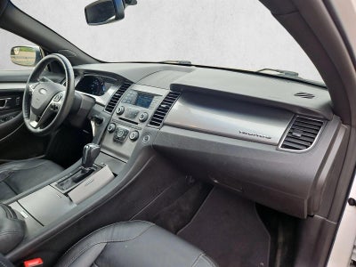 2016 Ford Taurus SEL