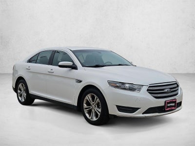 2016 Ford Taurus SEL
