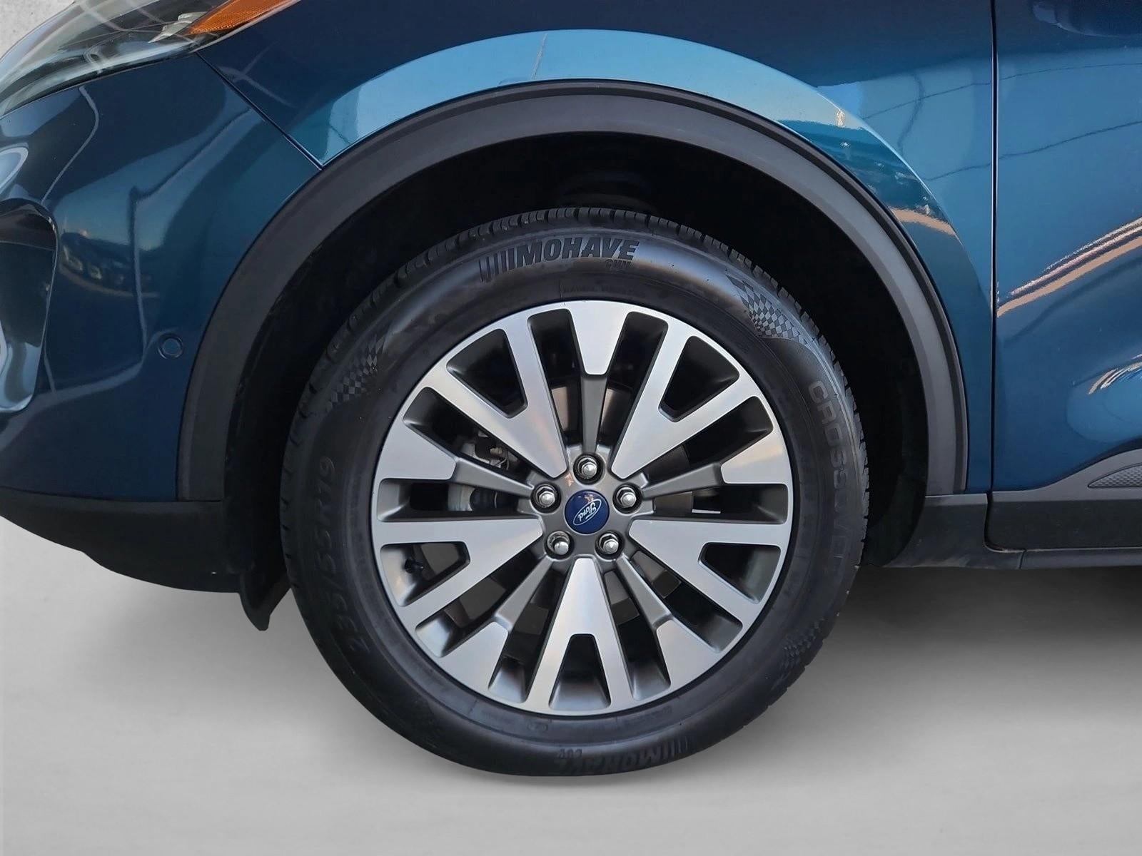 2020 Ford Escape Titanium