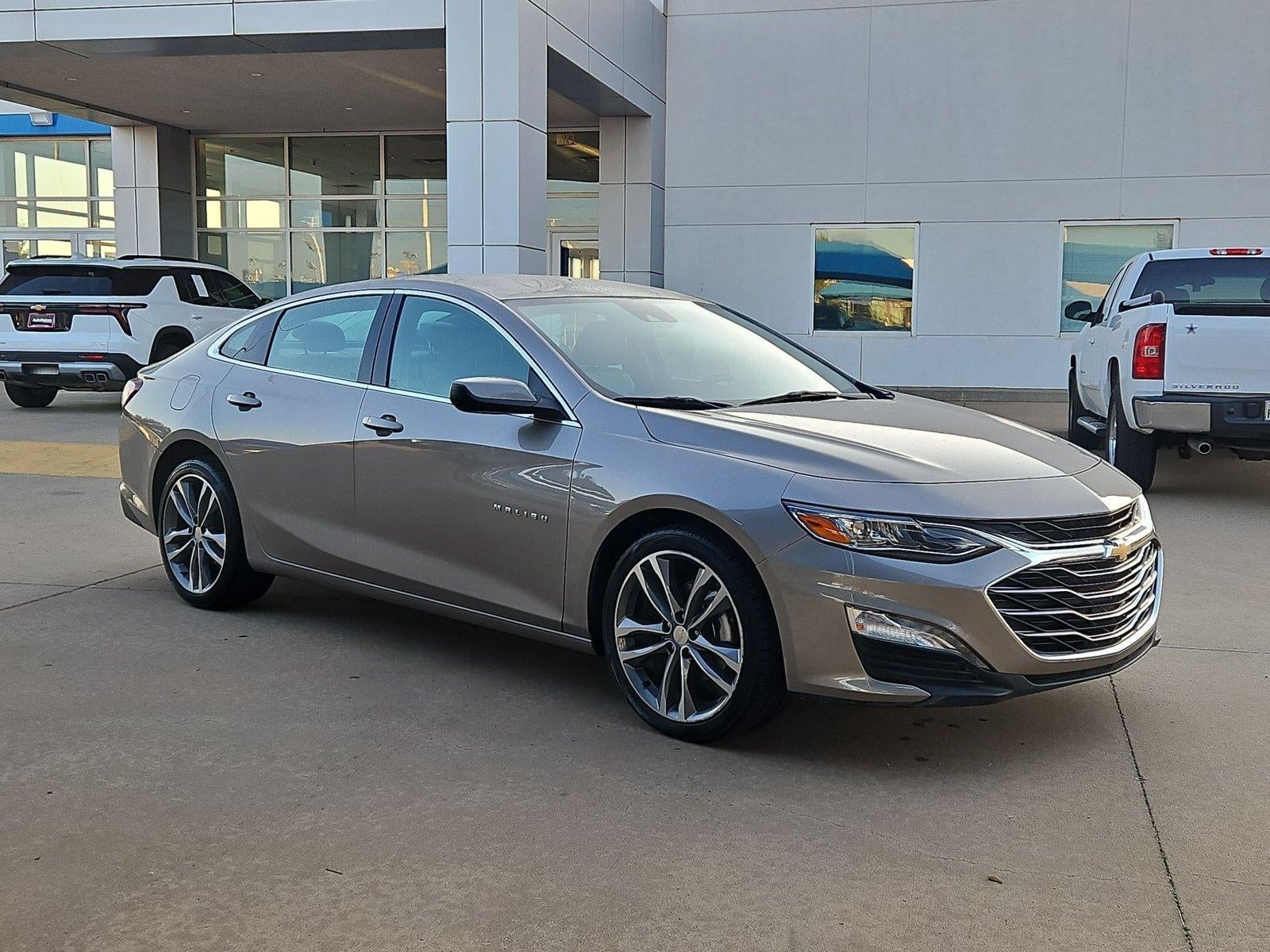 2024 Chevrolet Malibu 2LT