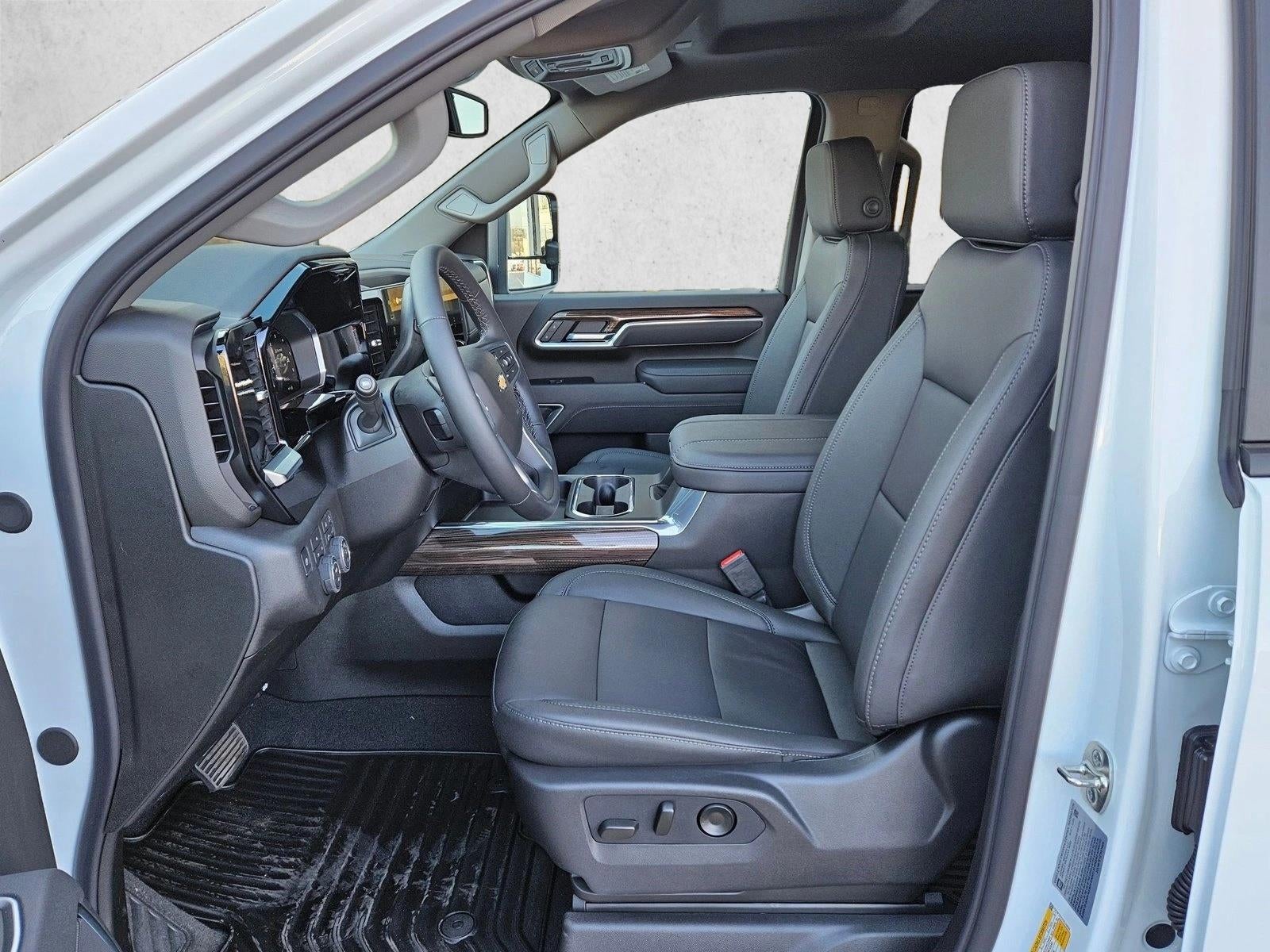 2026 Chevrolet Silverado 3500 HD LT DRW