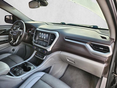 2022 GMC Acadia SLT