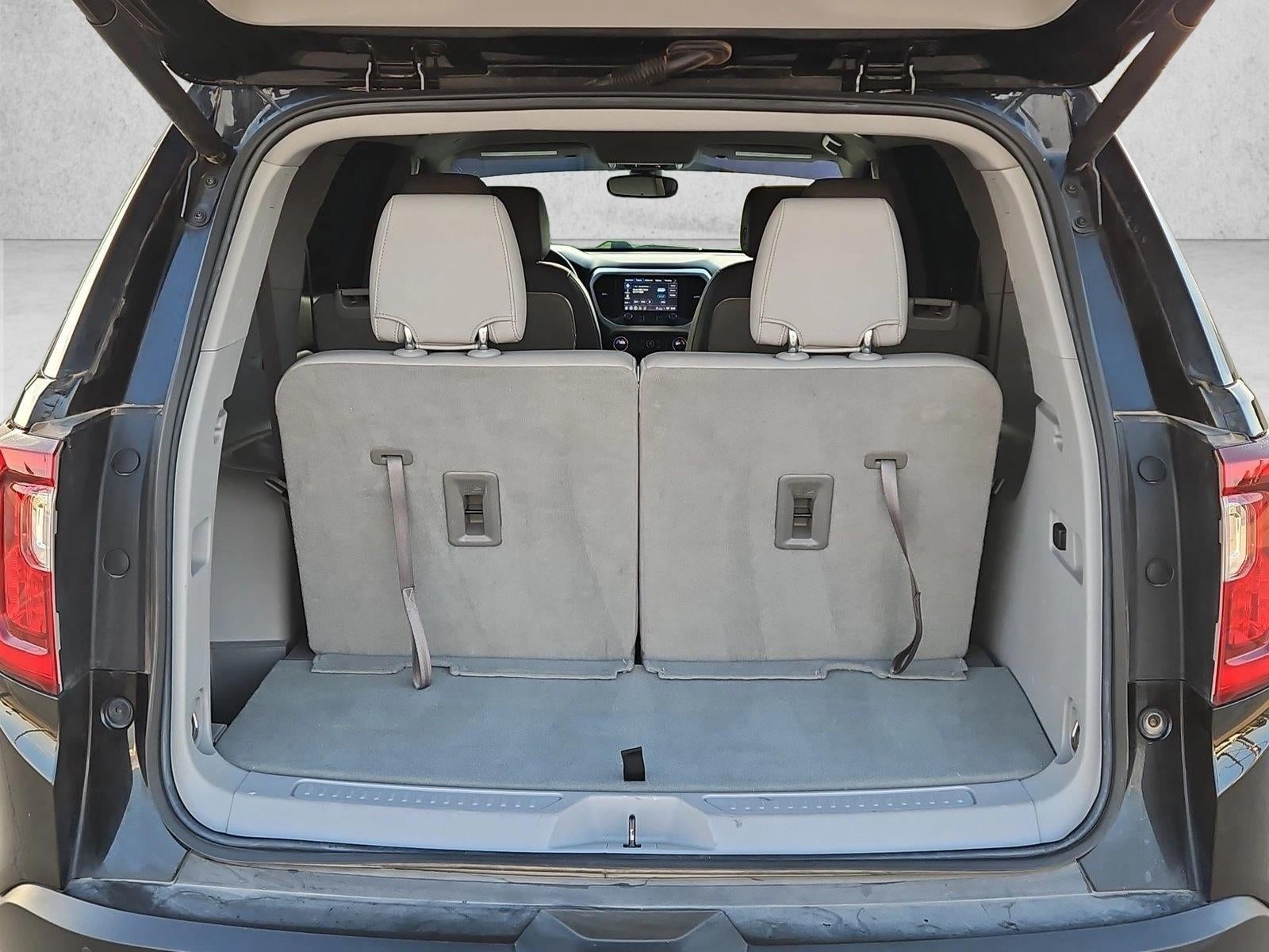 2022 GMC Acadia SLT