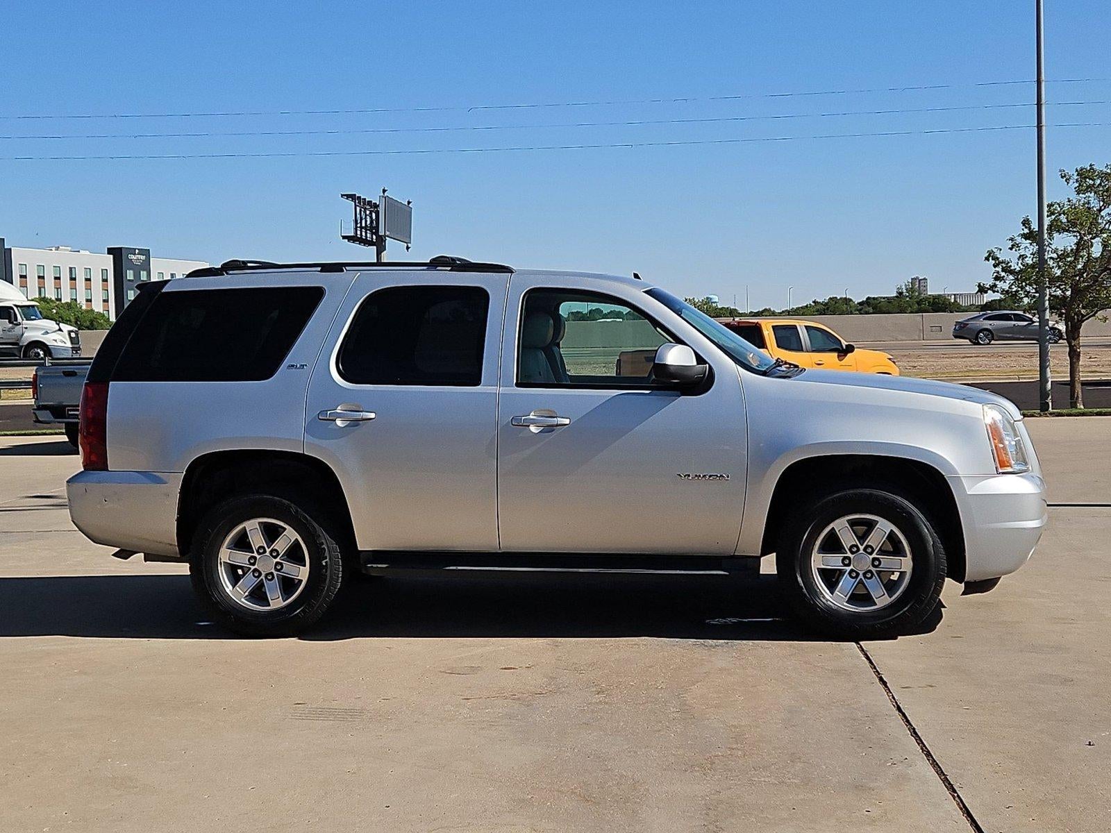 2011 GMC Yukon SLT