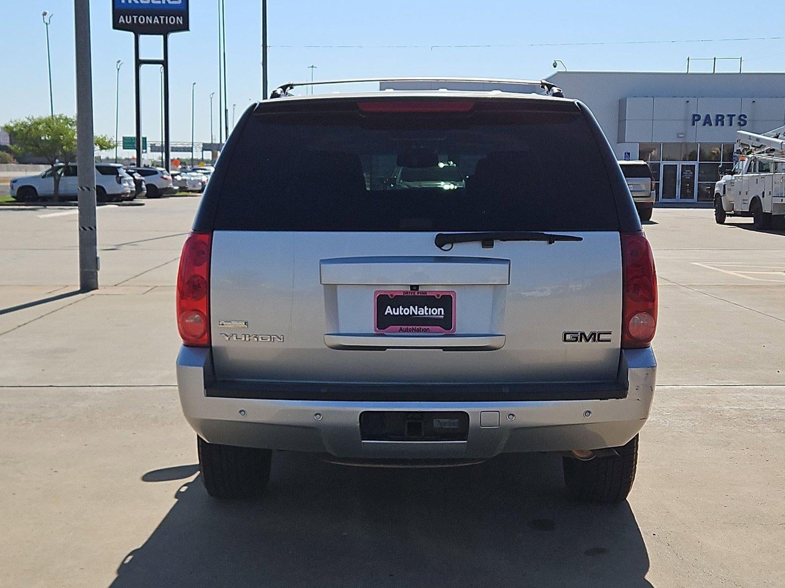 2011 GMC Yukon SLT