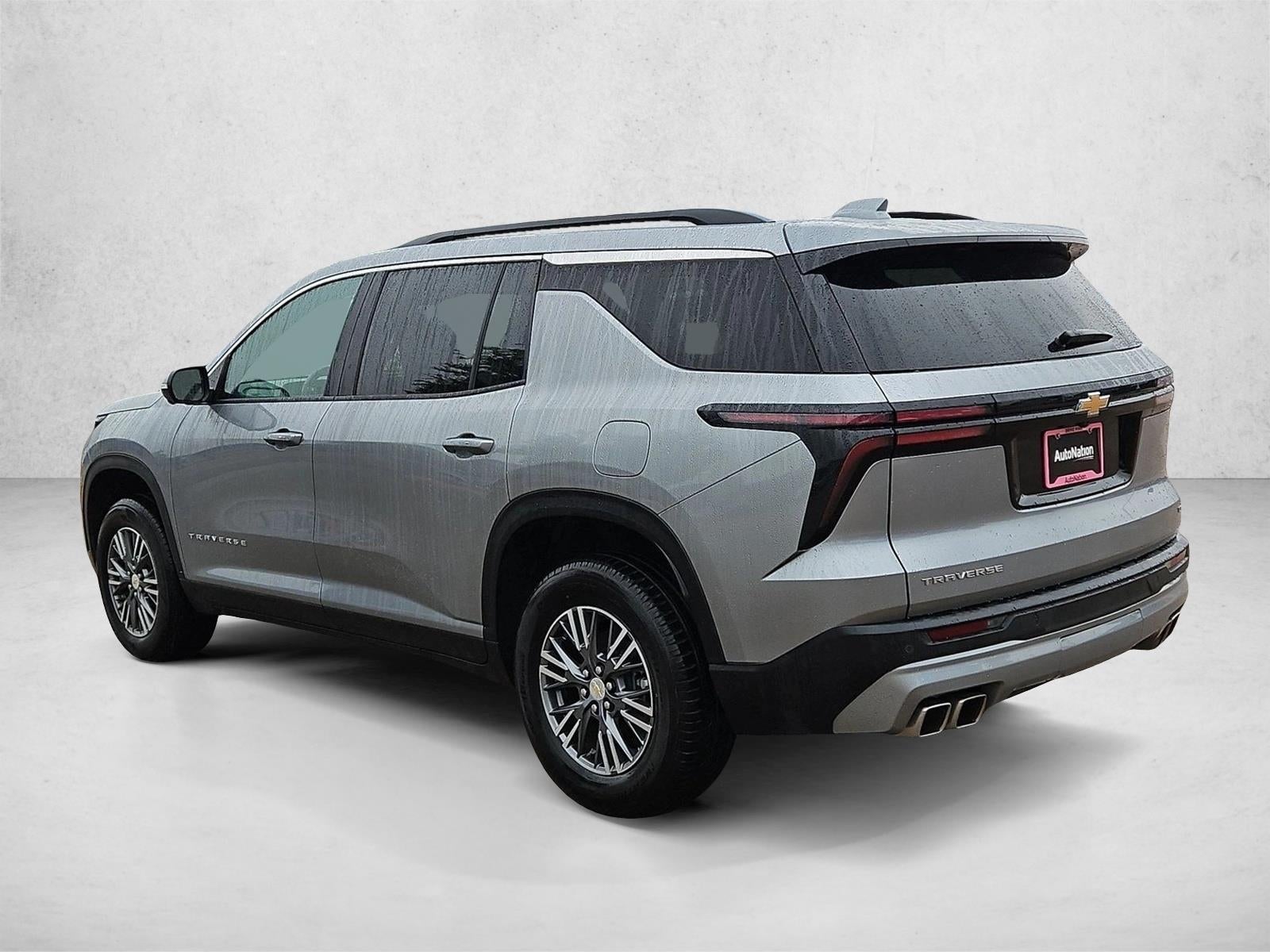 2024 Chevrolet Traverse 1LT - Photo 8